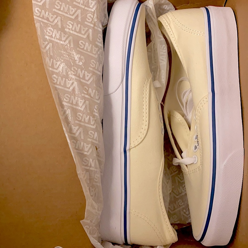 Vans Authentics - image 1